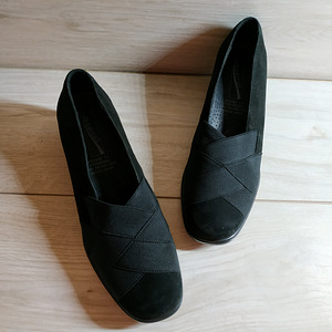 Кожаные фирменные женские туфли от Medicus - 39 р Новые