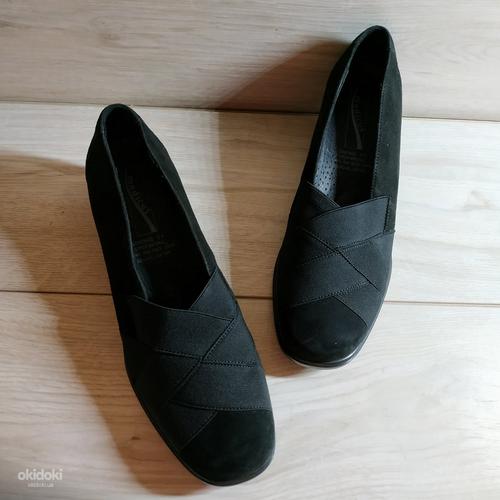 Шкіряні фірмові жіночі туфлі від Medicus - 39 р Нові (фото #1)