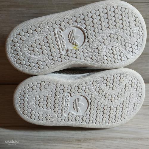 Кожаные фирменные кроссовки для малыша от Adidas - 20 р (фото #6)