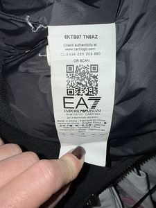 EA7 naiste jope (2 foto / 2)