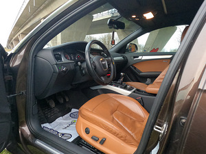 Audi A4 Audi exclusive 3.0 176kW (7 foto / 11)