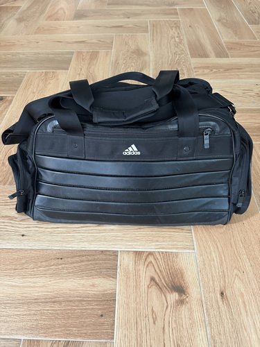 Adidas spordireisikott 55×25×25 cm