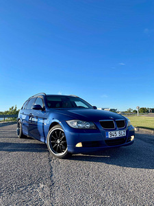 M/V: BMW 320d (1 foto / 9)
