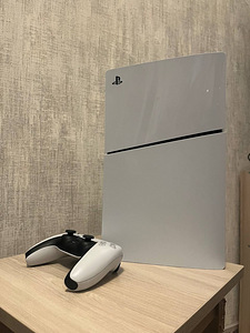 Playstation 5 Slim 1TB (2 foto / 2)
