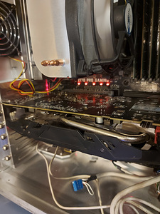 Radeon RX 580 8GB (6 foto / 7)