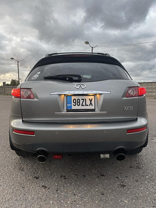 Infiniti fx35 bensin+gas (5 foto / 7)