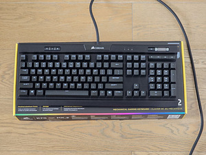 Klaviatuur Corsair K70, RGB, MX brown (3 foto / 9)