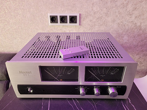 Magnat RV 1 Integrated Tube Amplifier (7 foto / 10)