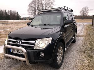 Mitsubishi Pajero 3.2d (1 foto / 4)