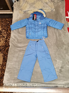 Детская одежда (3 фото из 6)