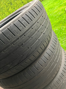 Летние шины Hankook Ventus S1 evo2 SUV (2 фото из 8)