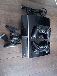 Sony playstation 3 (1 фото из 2)