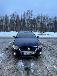 Volkswagen passat B6 2.0 TDI DSG 6, 2005 (1 foto / 6)