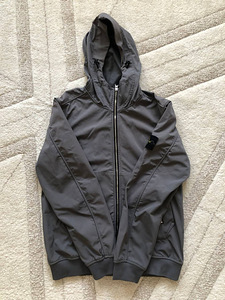 STONE ISLAND (1 фото из 7)