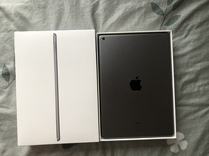 iPad 9-го поколения 64 ГБ (2 фото из 5)