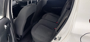 HYUNDAI I20 (9 foto / 10)