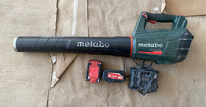 Akuga lehepuhur LB 18 LTX BL, Metabo + 2 Akut + Laadija