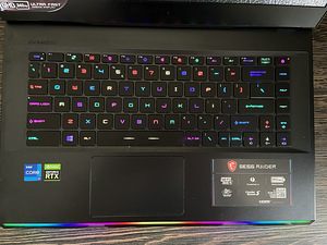 MSI GE66 RAIDER 11UG (3 foto / 4)