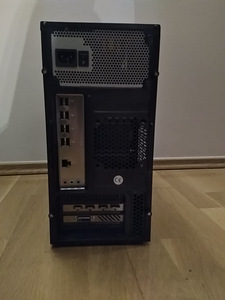 Xeon E5-2630/X79/32GB RAM/SSD m.2 256GB/GTX 1060 3GB (7 foto / 10)