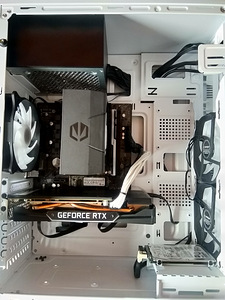 Ryzen 5 3600/A520M/16GB RAM/SSD 256GB/RTX 2060 SUPER 8GB (8 foto / 10)