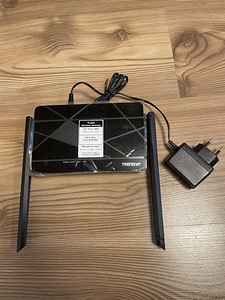 TRENDnet WiFi Router TEW-731BR (2 foto / 7)