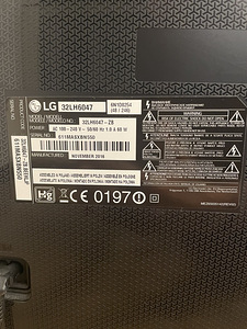 LG телевизор (4 фото из 5)