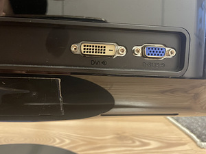 Philips 247E3L monitor (2 foto / 7)
