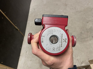 Tsirkulatsioonipump Grundfos UPS 25-40 N 180 230V (3 foto / 9)