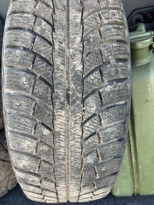 205/65 R15 XL 99T Talverehvid.