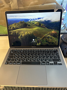 Macbook Air M1 8/256 Space Gray (1 foto / 7)