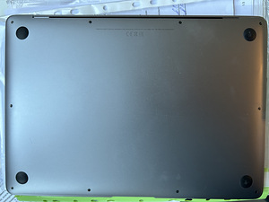 Macbook Air M1 8/256 Space Gray (7 foto / 7)
