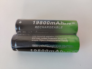 18650 Li-Ion Rechargeable Battery (2 foto / 2)