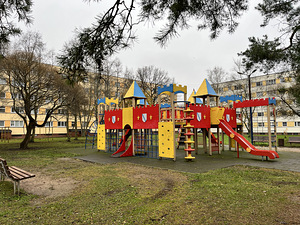 Juuli tn 7, Kreenholmi, Narva, Ida-Virumaa (14 foto / 14)