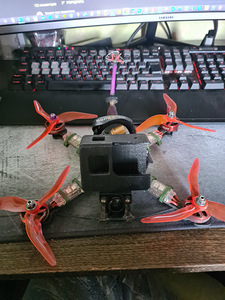 Freestyle dron 4s