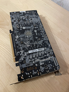 Radeon RX570 8GB (3 foto / 3)