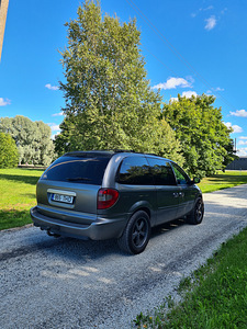 Chrysler grand voyager (6 foto / 10)