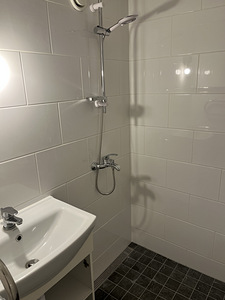 Vannitubade ehitus, remonditööd (1 foto / 3)
