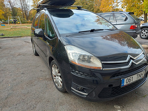 Citroen Grand C4 Picasso (2 foto / 12)