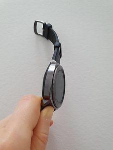 Samsung Gear Sport 42мм черный (2 фото из 9)
