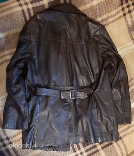 Стильная кожаная куртка в отличном состоянии р.48-50 (фото #2)