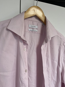 Calvin Klein triiksärk (1 foto / 3)