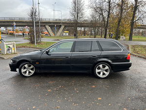 BMW 525d 120kw 2001 (8 foto / 11)
