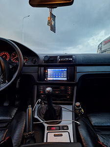 BMW e39 142kw manuaal (12 foto / 14)