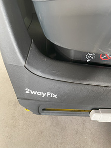 Maxi-Cosi 2wayPearl turvatool + 2wayFix alus (6 foto / 6)