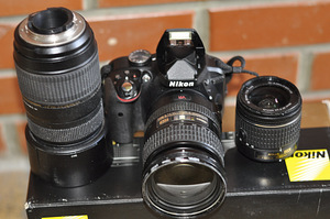 Müüakaamera d90 nikon saab kaasamälukaardi (2 foto / 2)