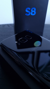 Samsung Galaxy S8, 64 ГБ (3 фото из 4)