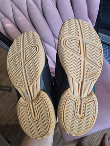 Adidas kingad 32 (4 foto / 5)
