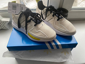 Новые Adidas ZX 2K Flux W trainers размер 36,5 (4 фото из 4)