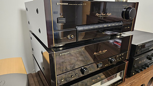 Võimendi PIONEER C-73 + M-73 Urushi (2 foto / 3)