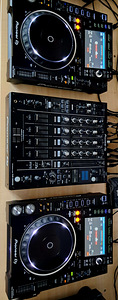 Pioneer DJ CDJ-2000NXS2 (6 foto / 6)